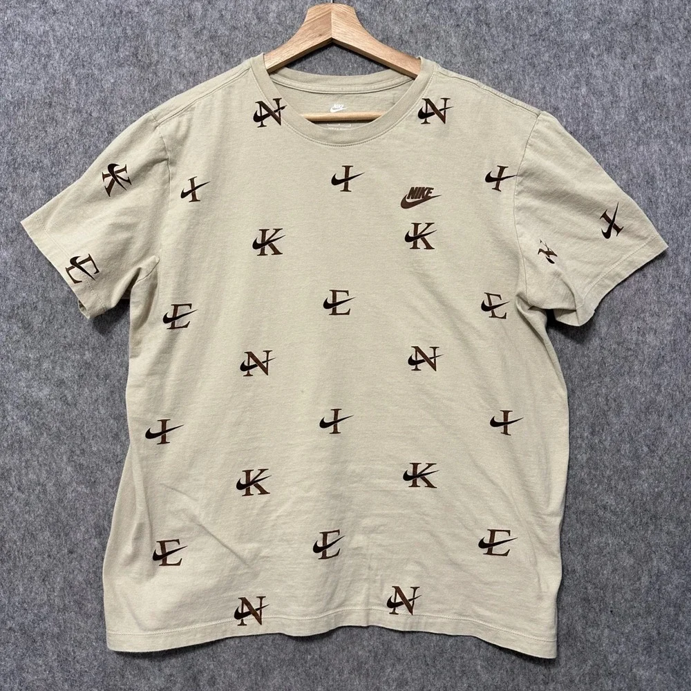 Nike‎ The Nike Tee Tan Brown Mens Size Large All Over Print Swoosh Logo T-Shirt